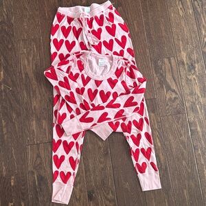 Hanna Andersson Pink and Red Heart Pajama Set